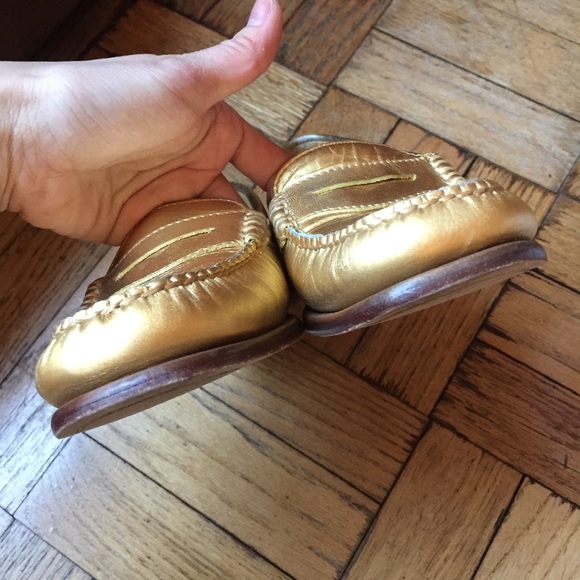 Weejuns Gold Leather Loafers - Picture 6 of 7